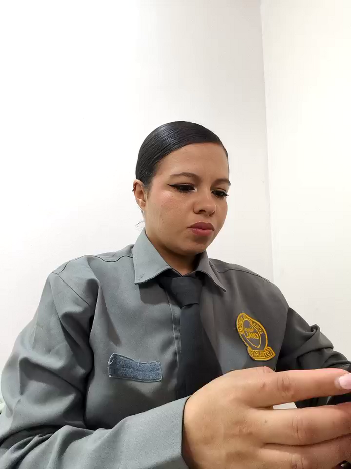 Ariana-07