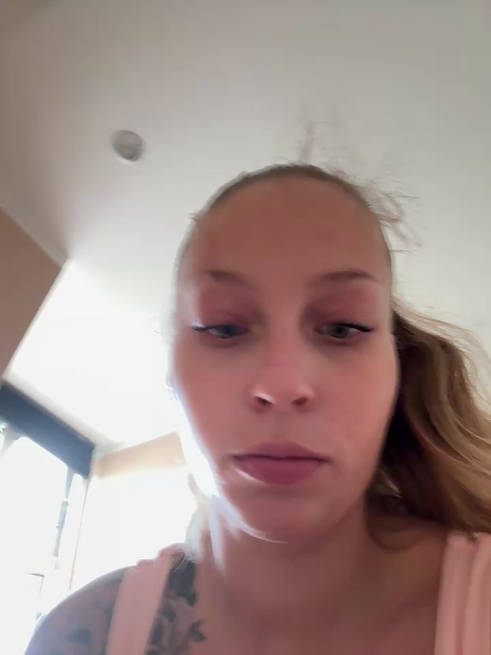 Mrs_Mr_007