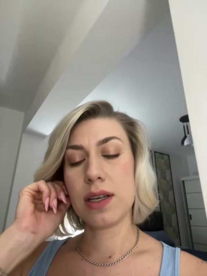 clara_k