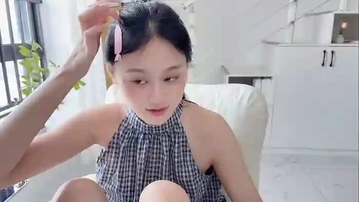 2025/09/12/stripchat-cassie-20-04-59-10