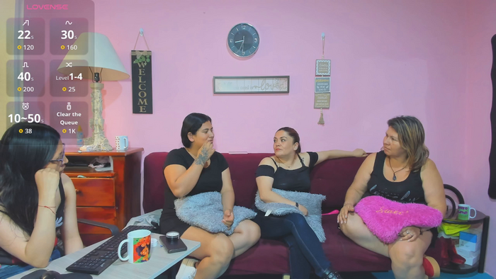 lesbiancuple