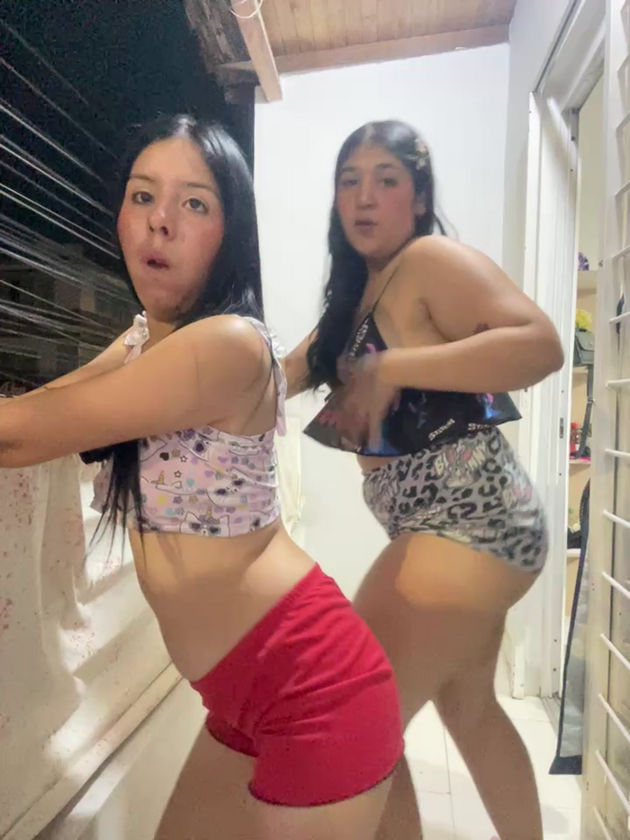 royalgirls_x