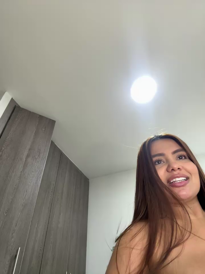 valeria2019hot