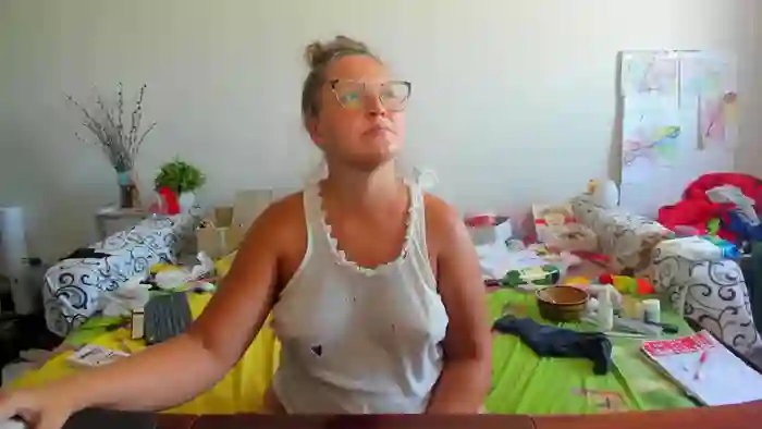 2025/09/14/stripchat-iamyournarcotic-12-26-57
