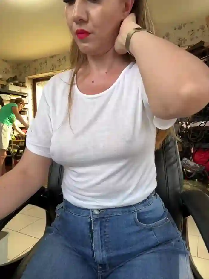 2025/09/14/stripchat-didihairypussy-13-06-34