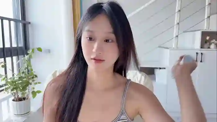 2025/09/15/stripchat-cassie-20-09-47-39