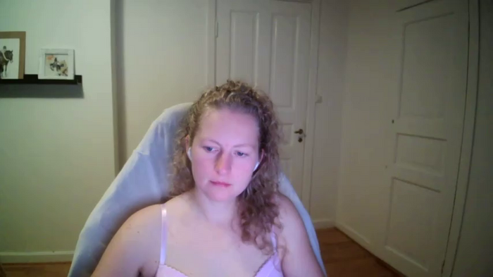 Girlnina-1995