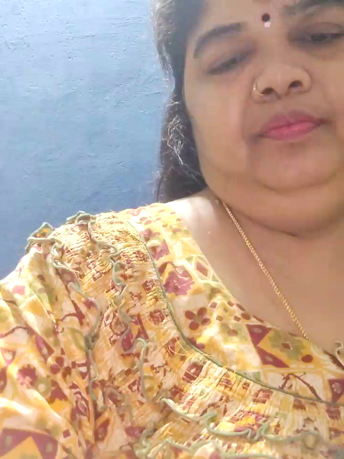 tamilthanushri