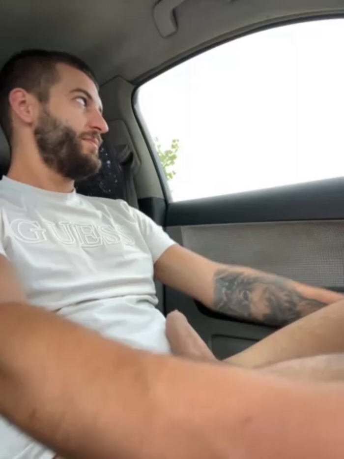 Pablo_Hornyguy95