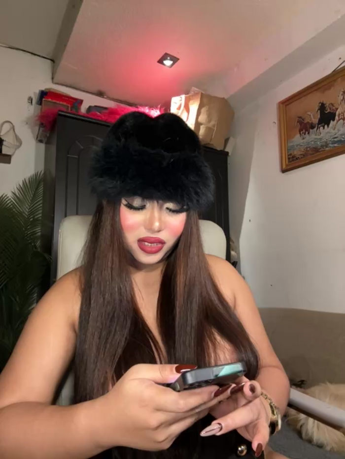 BigDominaMia
