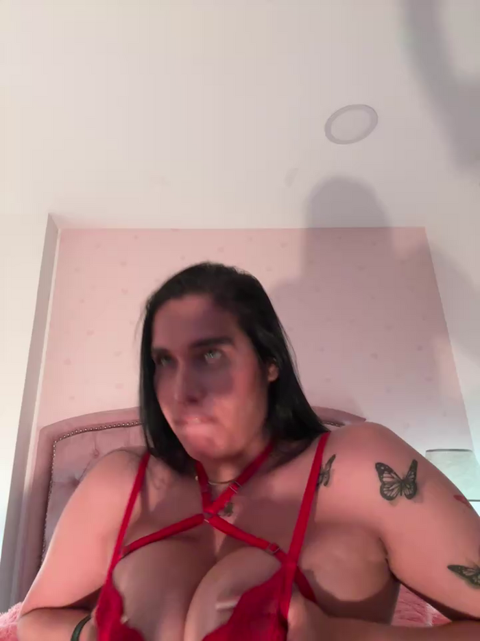 Bella__Wood