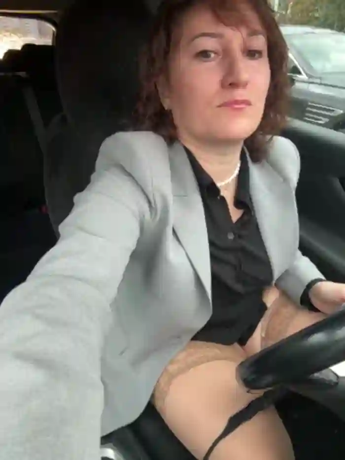 2025/09/19/stripchat-zhenjapoledance-14-19-31