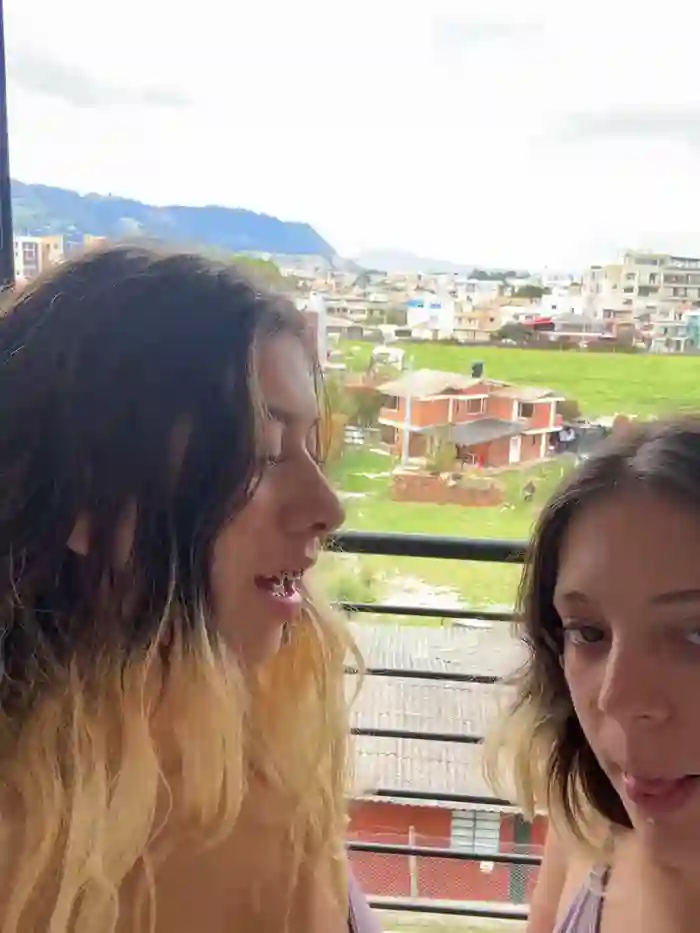 2025/09/20/stripchat-enyeld_ruru-18-32-52