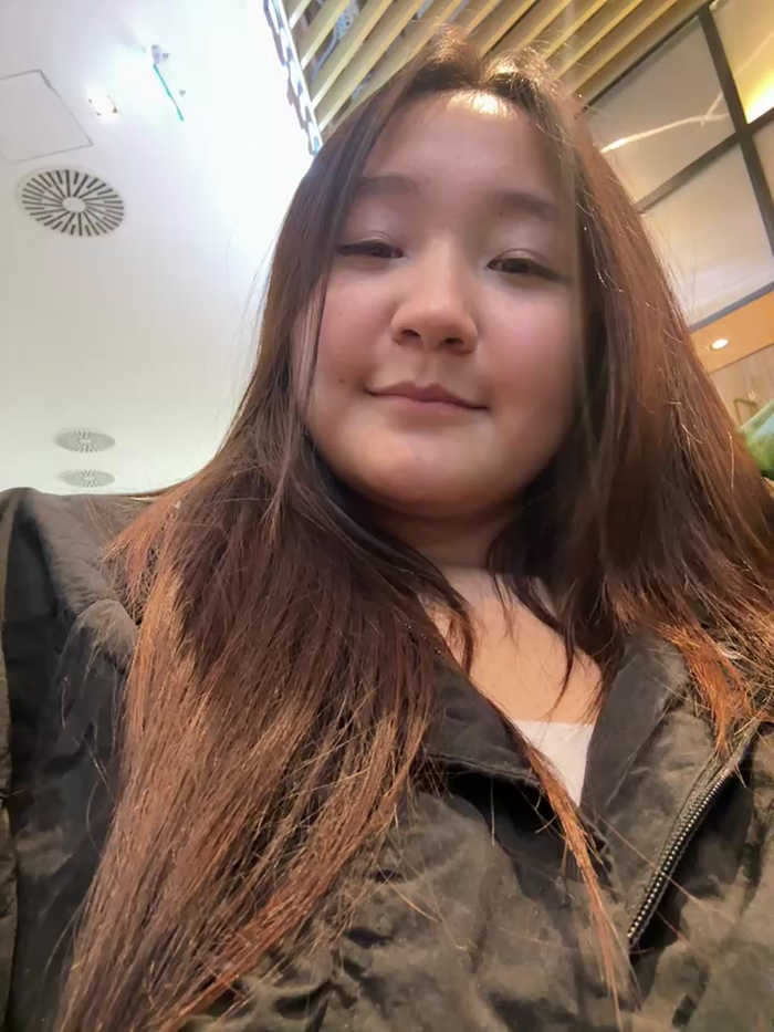 KissMeEva