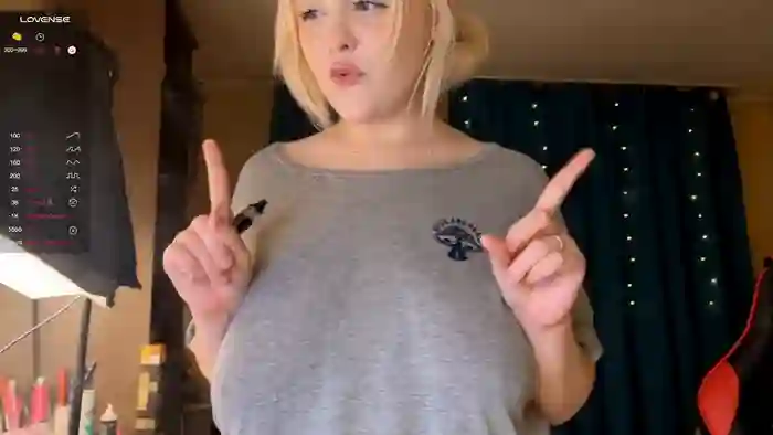 2025/09/20/stripchat-lisalaas-21-54-03