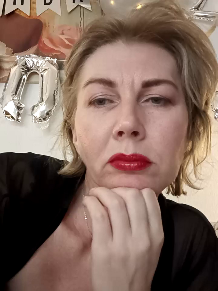 stellahere8