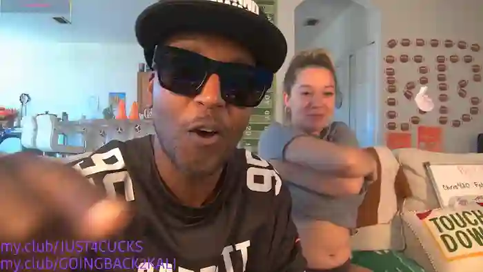 2025/09/21/stripchat-boomboomr00m-19-46-50