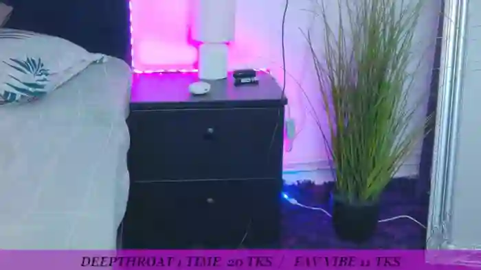 2025/09/22/stripchat-lexyxjames-10-38-22