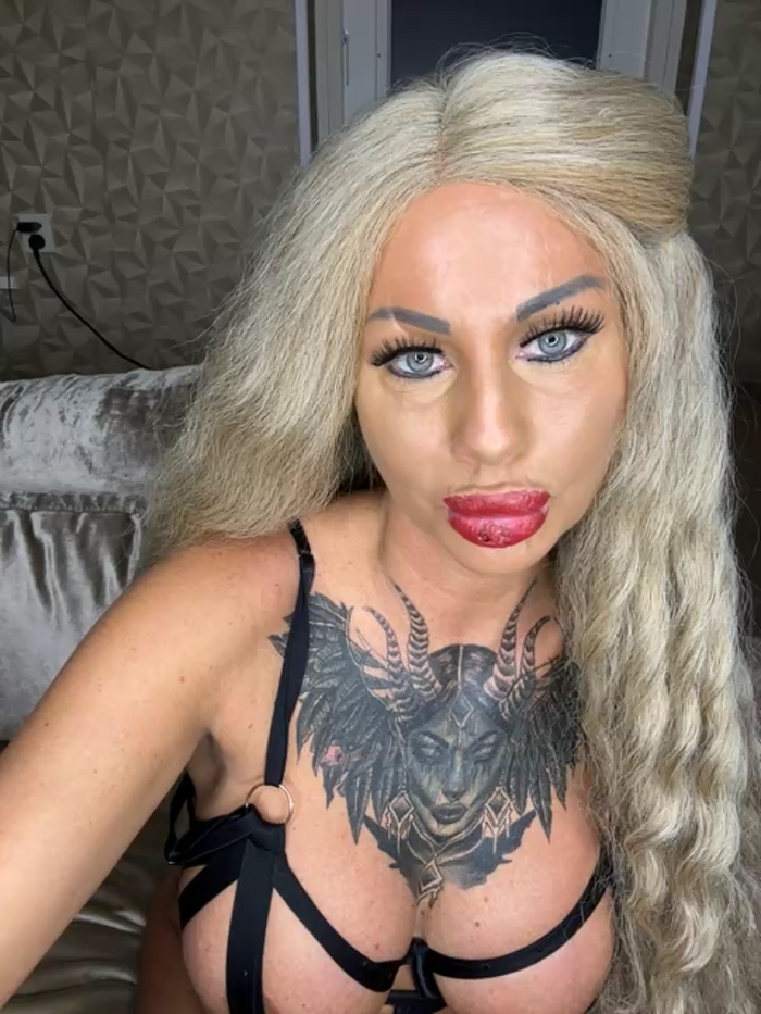 Dutchhbarbie