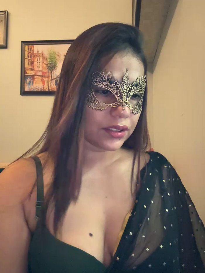 Sexy_Madhurii