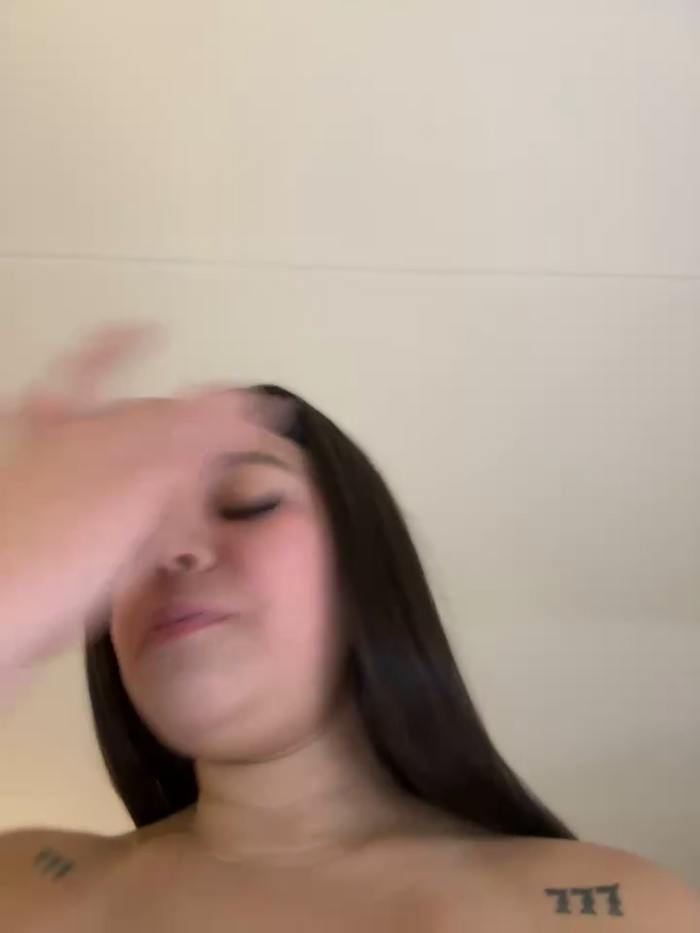 Alyshanon18