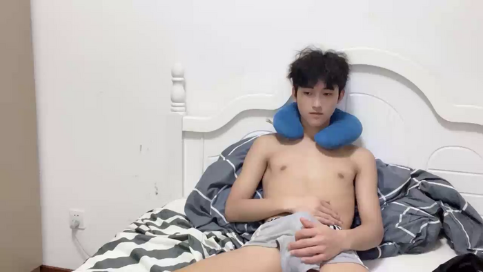 yangyang-2563
