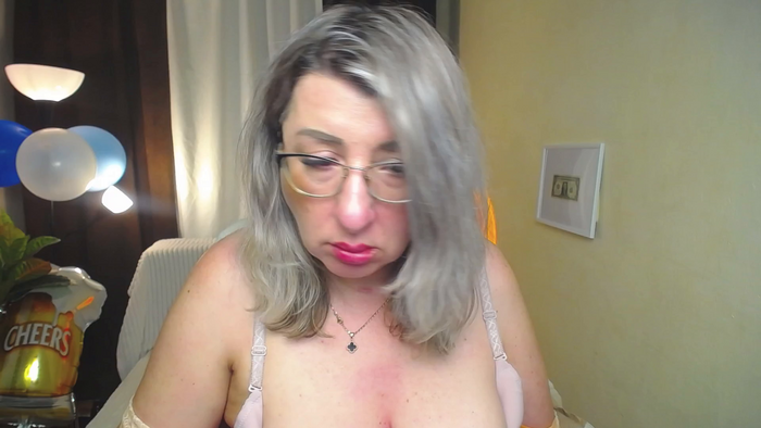 KKMimiKK