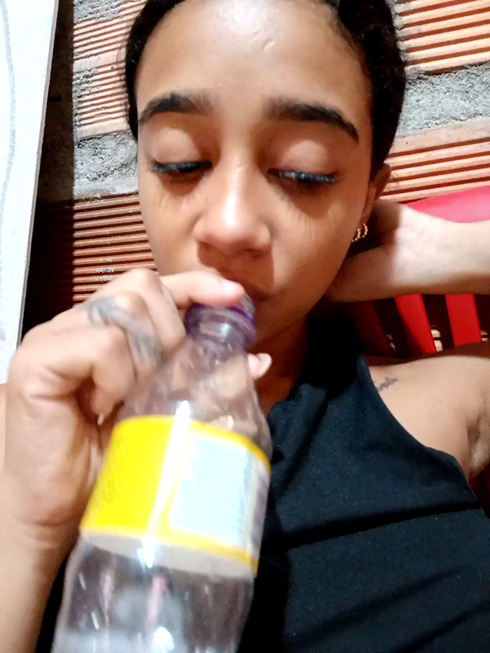 Zoe_Sweett18