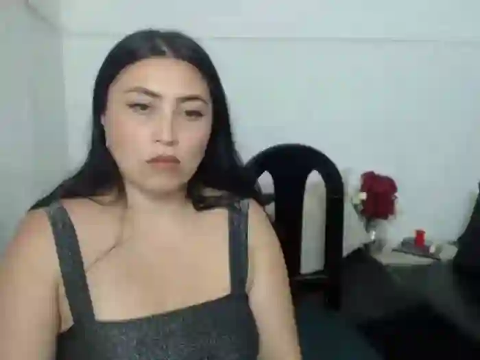 2025/09/30/stripchat-hadde_tintal-19-05-21