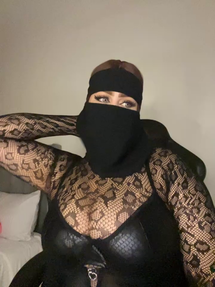 QueenDina777