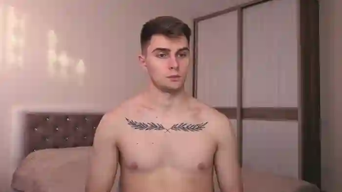 2025/10/03/stripchat-ian_connery-13-35-14