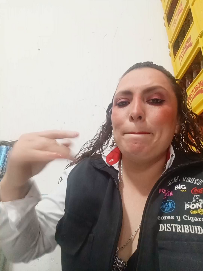VERONICA__03