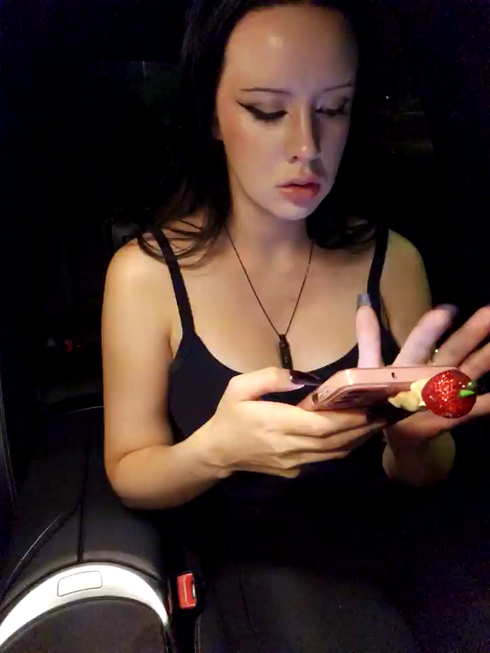 EVILYN