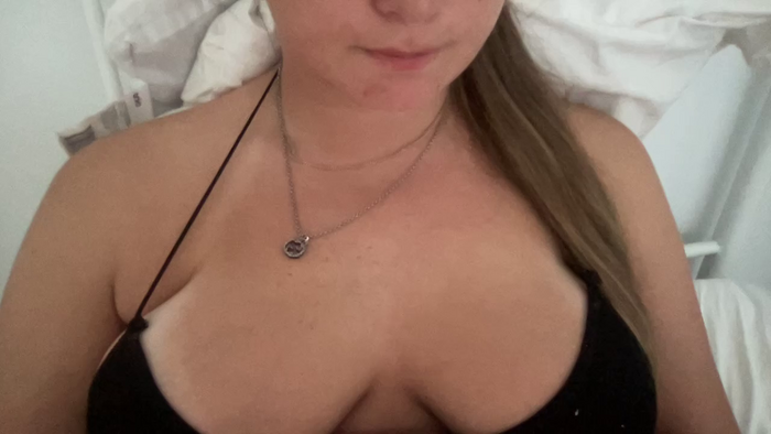 KaraLeee