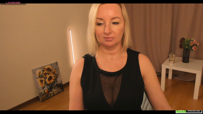 sexmom8