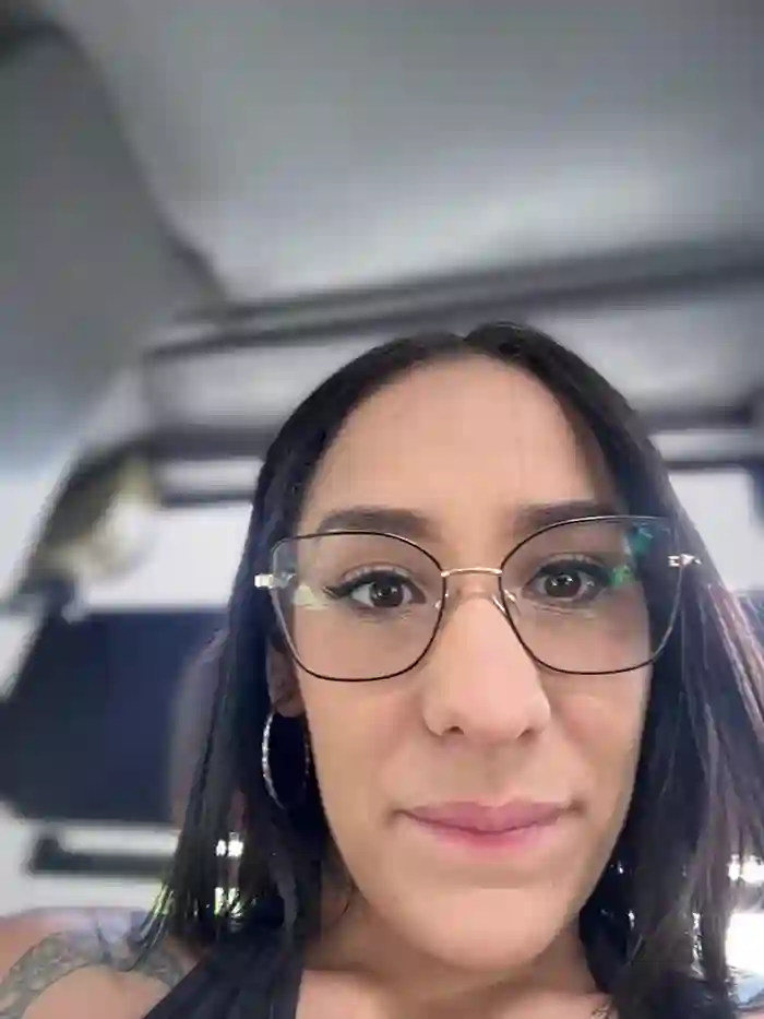 2025/10/08/stripchat-__iris__-16-14-35