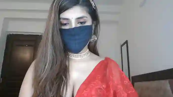 2025/10/10/stripchat-meadow_rain-18-34-44