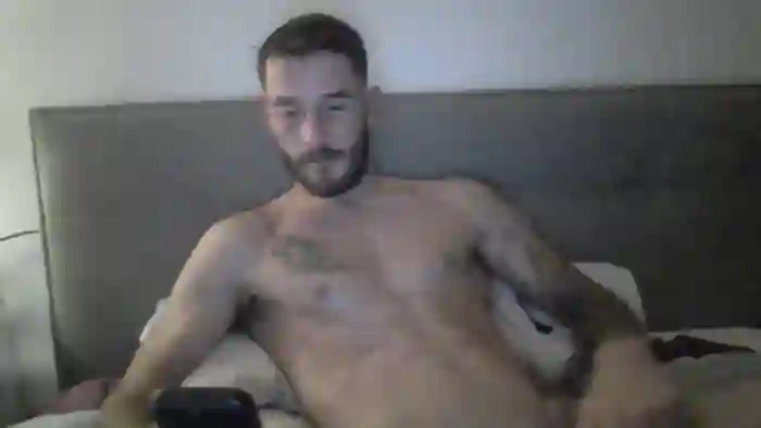 2025/10/10/stripchat-letsgetnaughty7-20-33-58