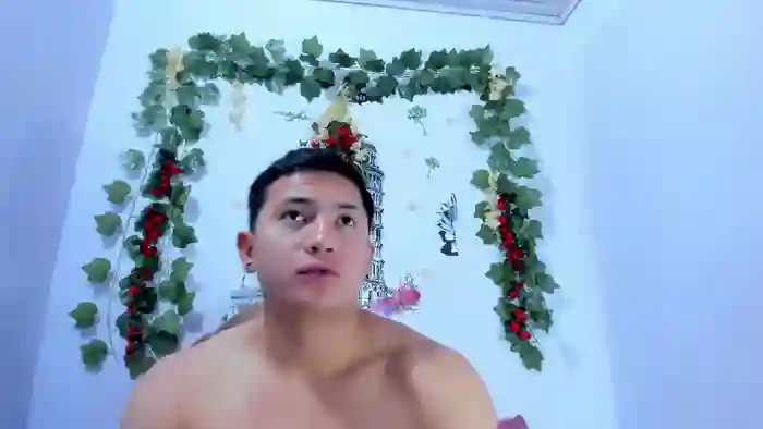 2025/10/12/stripchat-nataliaandjulliam-10-51-22
