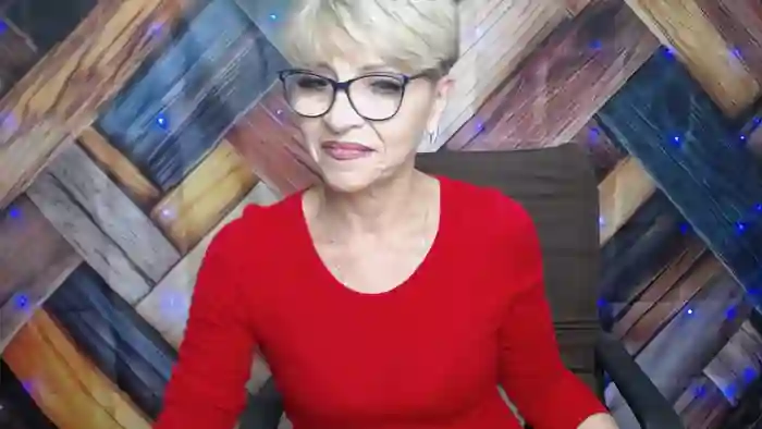 2025/10/13/stripchat-ellabonito-14-47-49