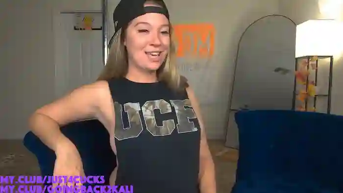 2025/10/16/stripchat-boomboomr00m-05-10-52