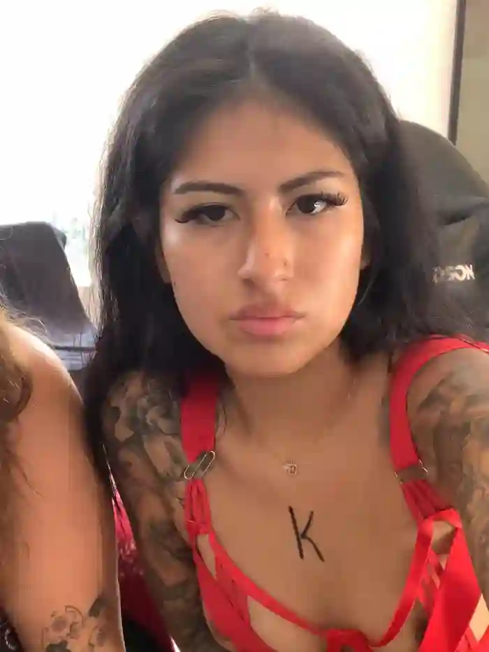 2025/10/16/stripchat-mrskarmaa-09-28-16