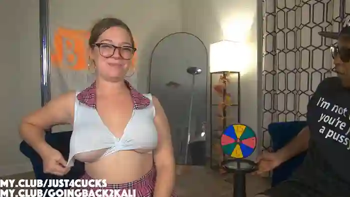 2025/10/18/stripchat-boomboomr00m-03-47-29