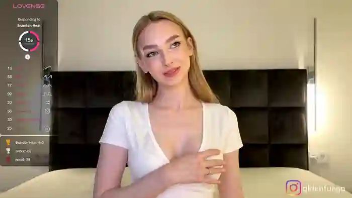 2025/10/19/stripchat-notelis-15-34-56