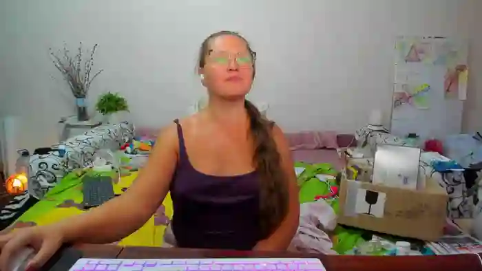 2025/10/21/stripchat-iamyournarcotic-14-39-59