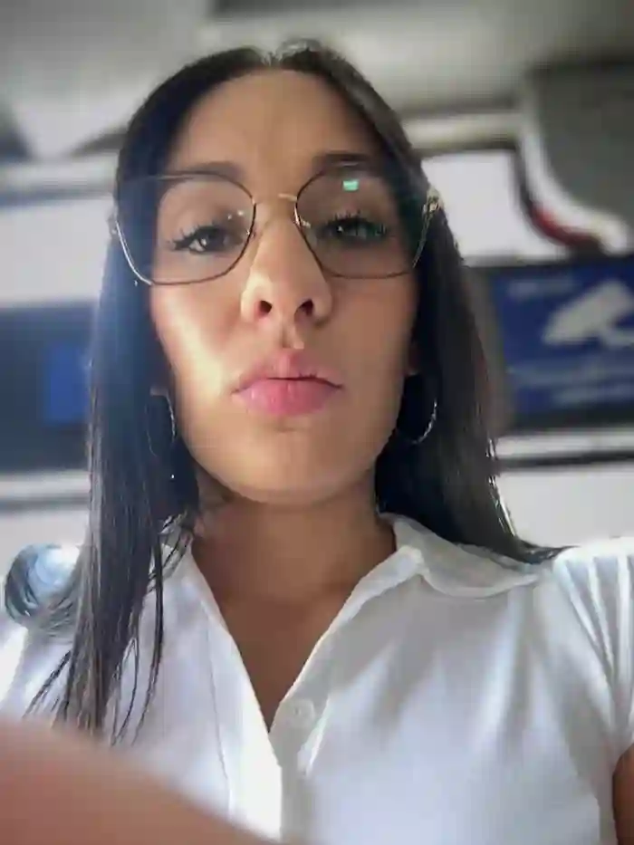 2025/10/21/stripchat-__iris__-15-18-06