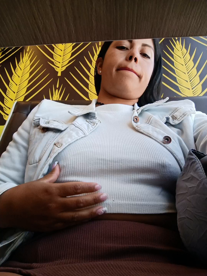 _andrea30