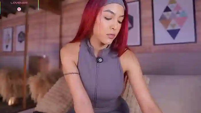 2025/10/22/stripchat-ammyscott-23-06-33