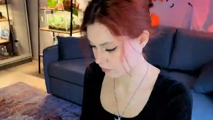 2025/10/22/stripchat-your_corvus-10-03-57