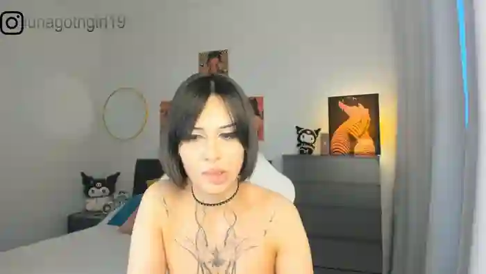 2025/10/24/stripchat-iamluna2006-08-46-51